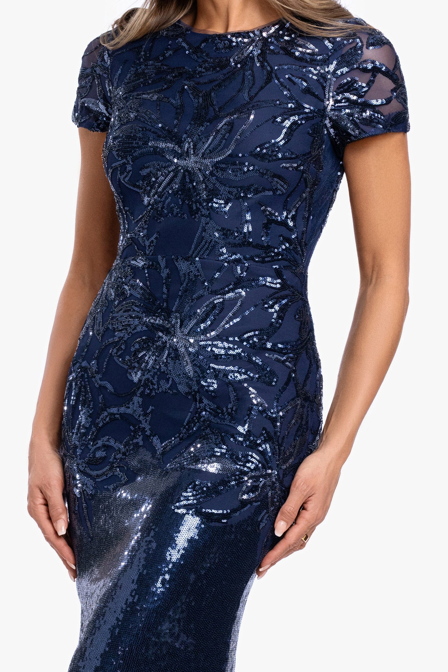 "Violet" Sequin Cap Sleeve Gown Navy XSCAPE