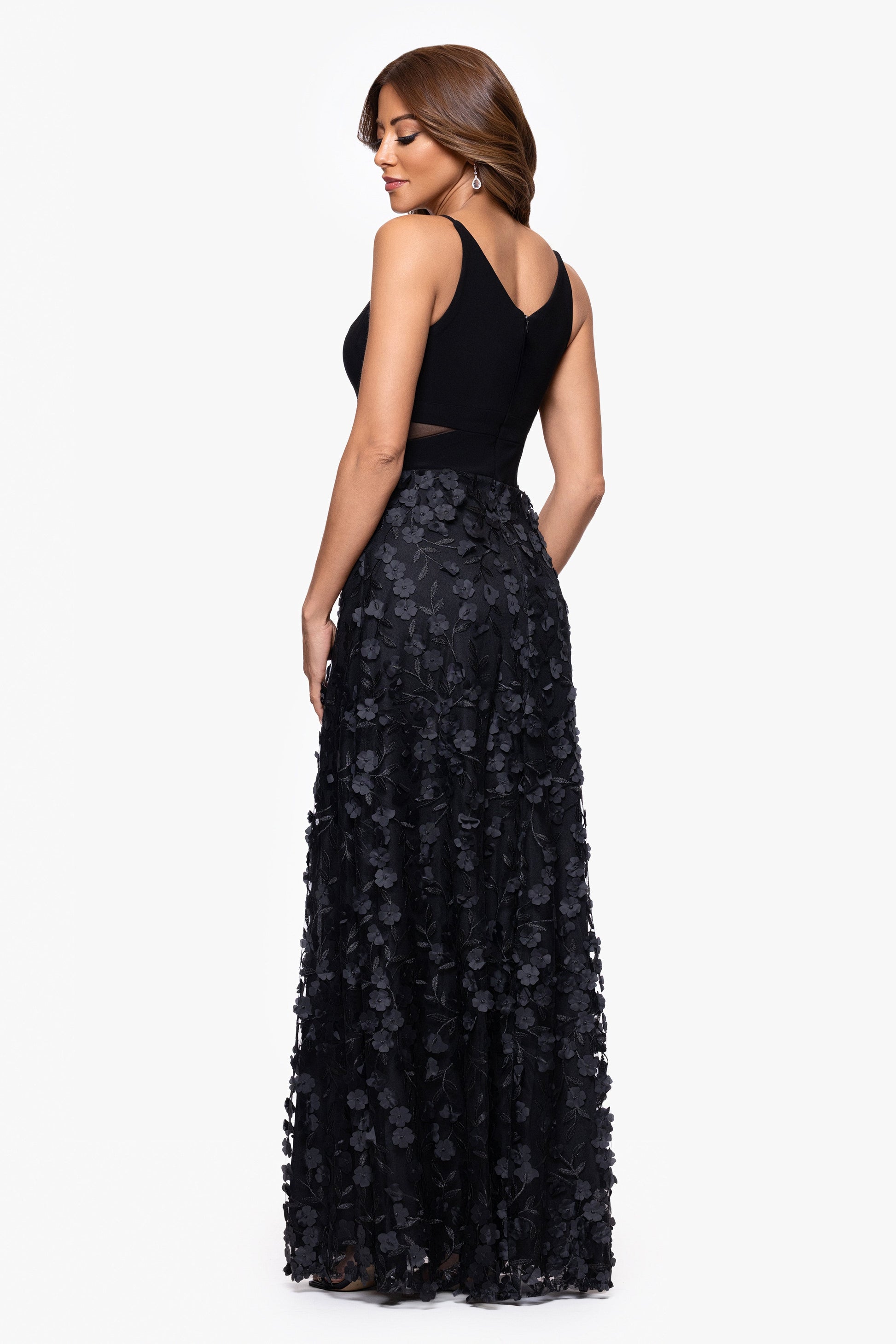"Iris" Jersey Knit V-Neck Raised Flower Dress Black XSCAPE